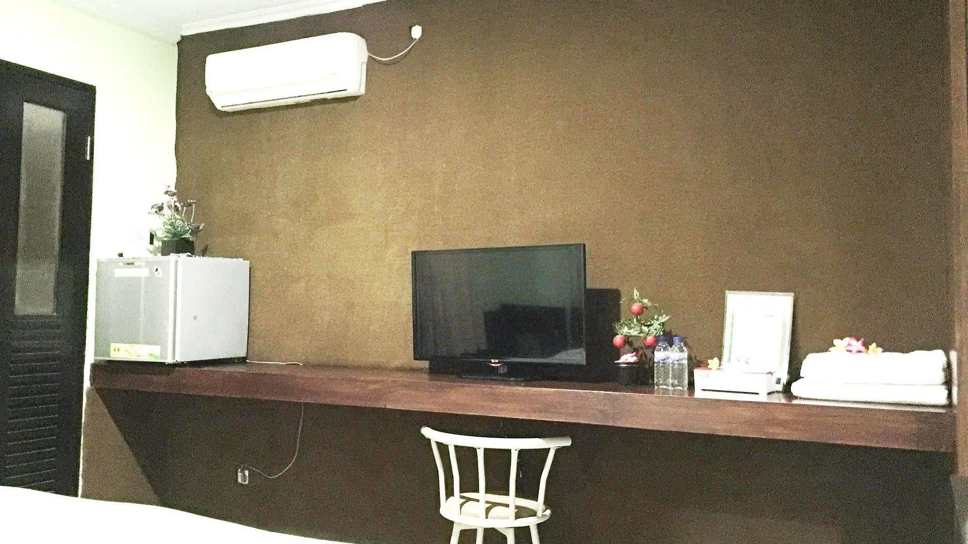 Hotel Dedy Beach Inn Kuta Lombok